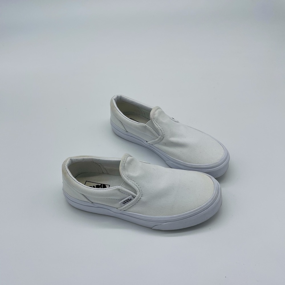Vans white kids slip on